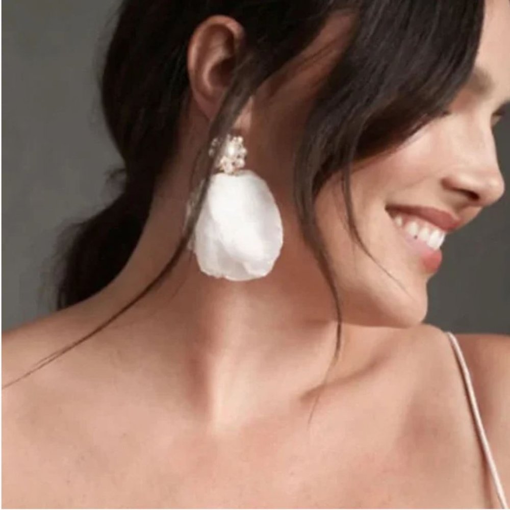 Stella & Ruby Pearl & Chiffon Chandelier Earrings